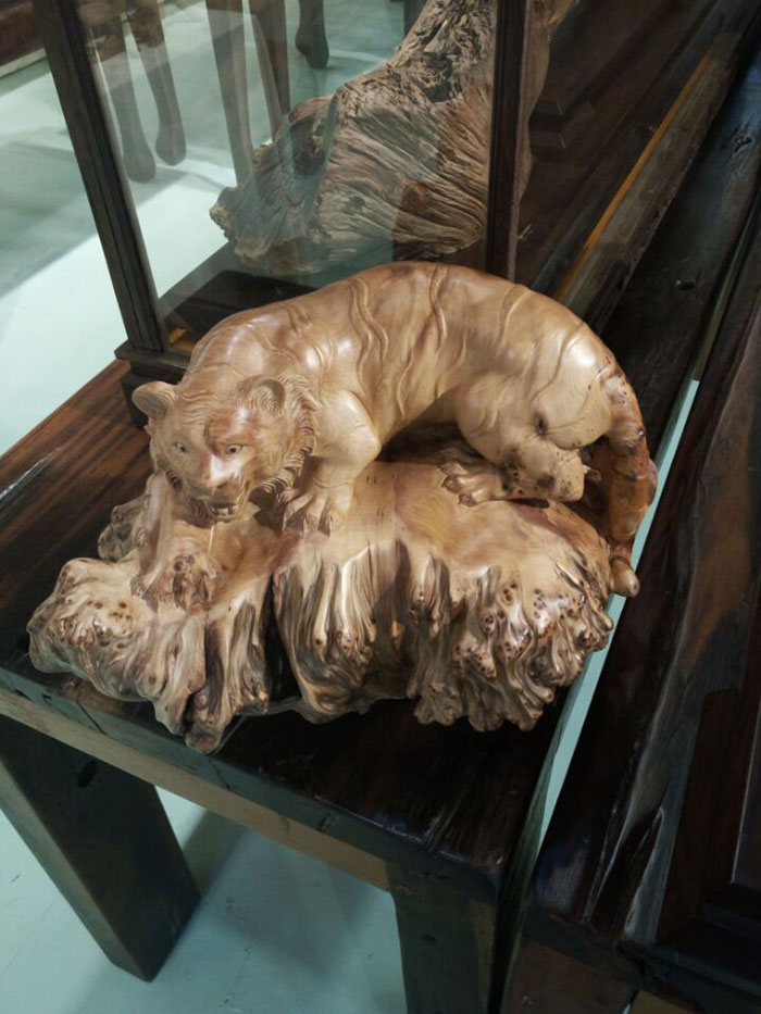 崖柏工艺品展厅-15