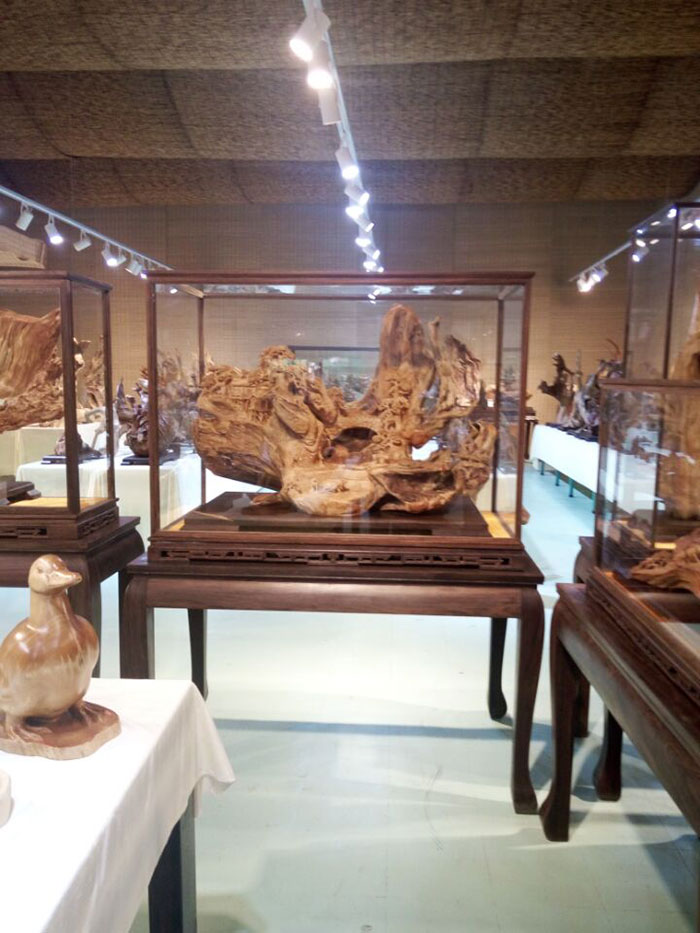 崖柏工艺品展厅-18